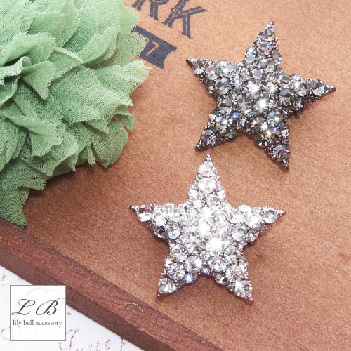 小物アクセサリー プレゼント 発表会 入学式 卒業式 セレモニー デイリー ブローチ  星スタースワロフスキー 煌きスワロフスキーストーン大人気★クールスタイリッシュパヴェ星スター天体ピンブローチ レディー フォーマル カジュアル かわいい おしゃれアレンジ クリスマス 卒園式 発表会 セレモニー 母の日 プレゼント贈り物 追跡可能メール便対応