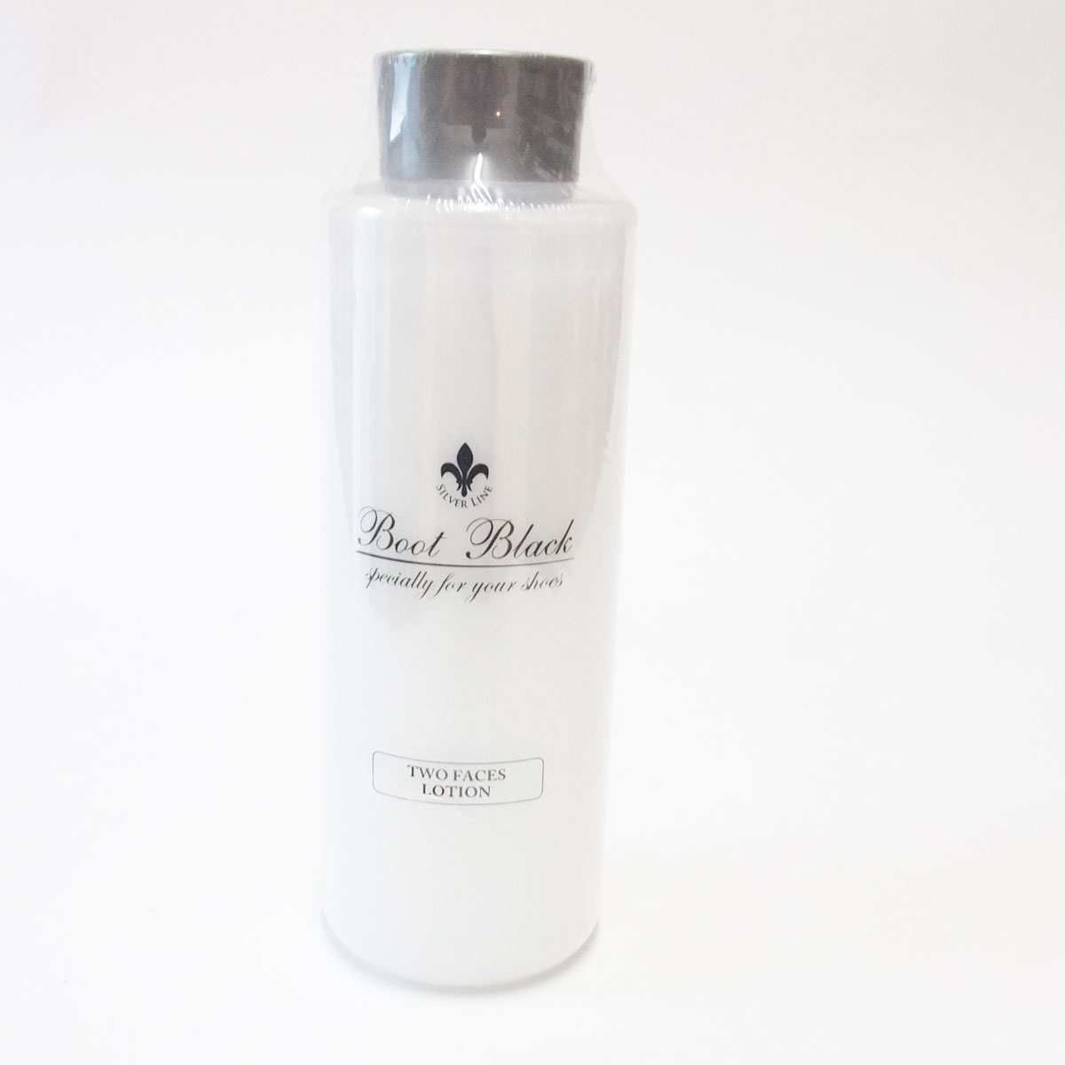 国内発送 正規取扱店 汚れを落としてツヤと潤いを ☆3980円以上お買い上げで送料無料☆ 水性汚れと油性汚れを落とす2層のローション 300ml COLUMBUS コロンブスTWO FACES LOTION ツーフェイスローション 300mlBoot Black SILVER LINE 日本製 integrateja.eu integrateja.eu