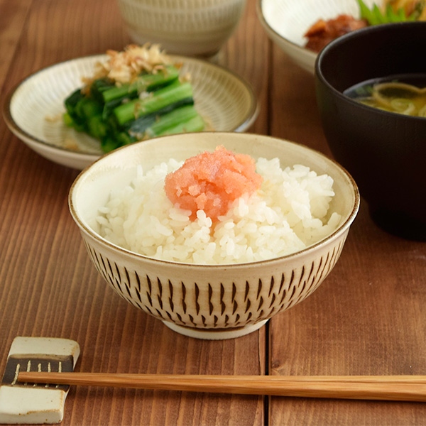 人気の小鹿田焼の雰囲気が手軽に味わえるお茶碗。日本製 美濃焼 食器 おしゃれ お茶碗 美濃民芸 和食器 茶碗 ご飯茶碗 おちゃわん お茶わん ライスボウル ボウル 素朴 ナチュラル 食器 業務用 おしゃれ