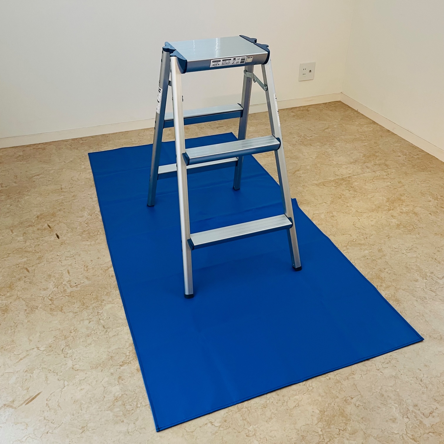 エアコン洗浄時の養生にご使用下さい！ 防水作業マット（ハーフ） SM-B50H エアコンカバーサービス